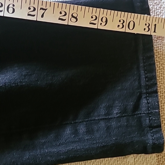 Abercrombie&Fitch,Felix super stretch slim ditressed skinny.(#840c)black 31"x32" - Picture 3 of 16
